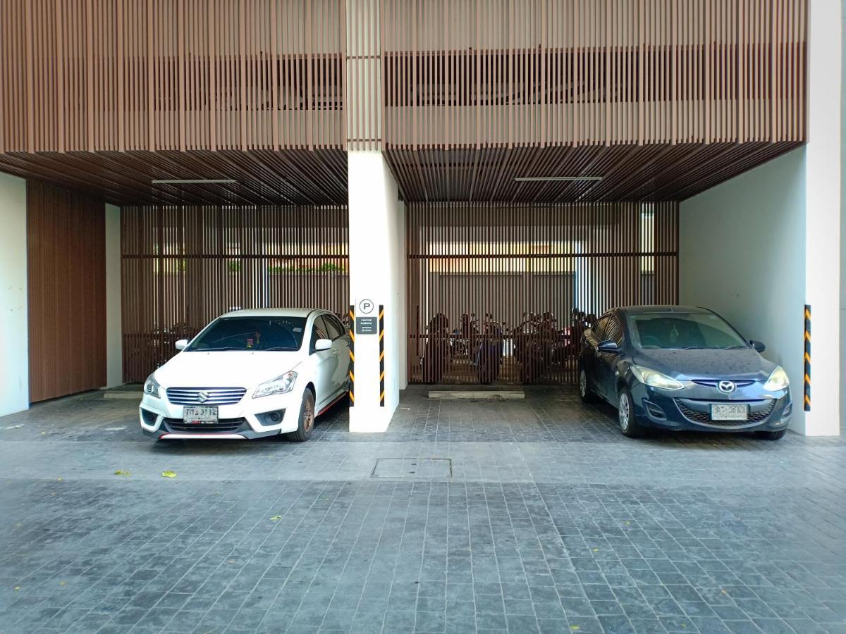 The Base Horizon Central Pattaya Extérieur photo