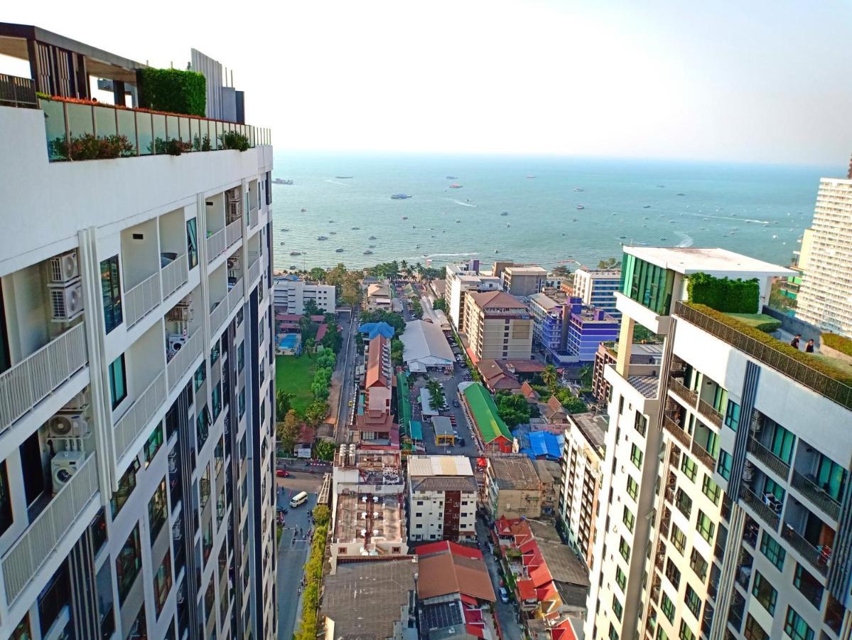 The Base Horizon Central Pattaya Extérieur photo
